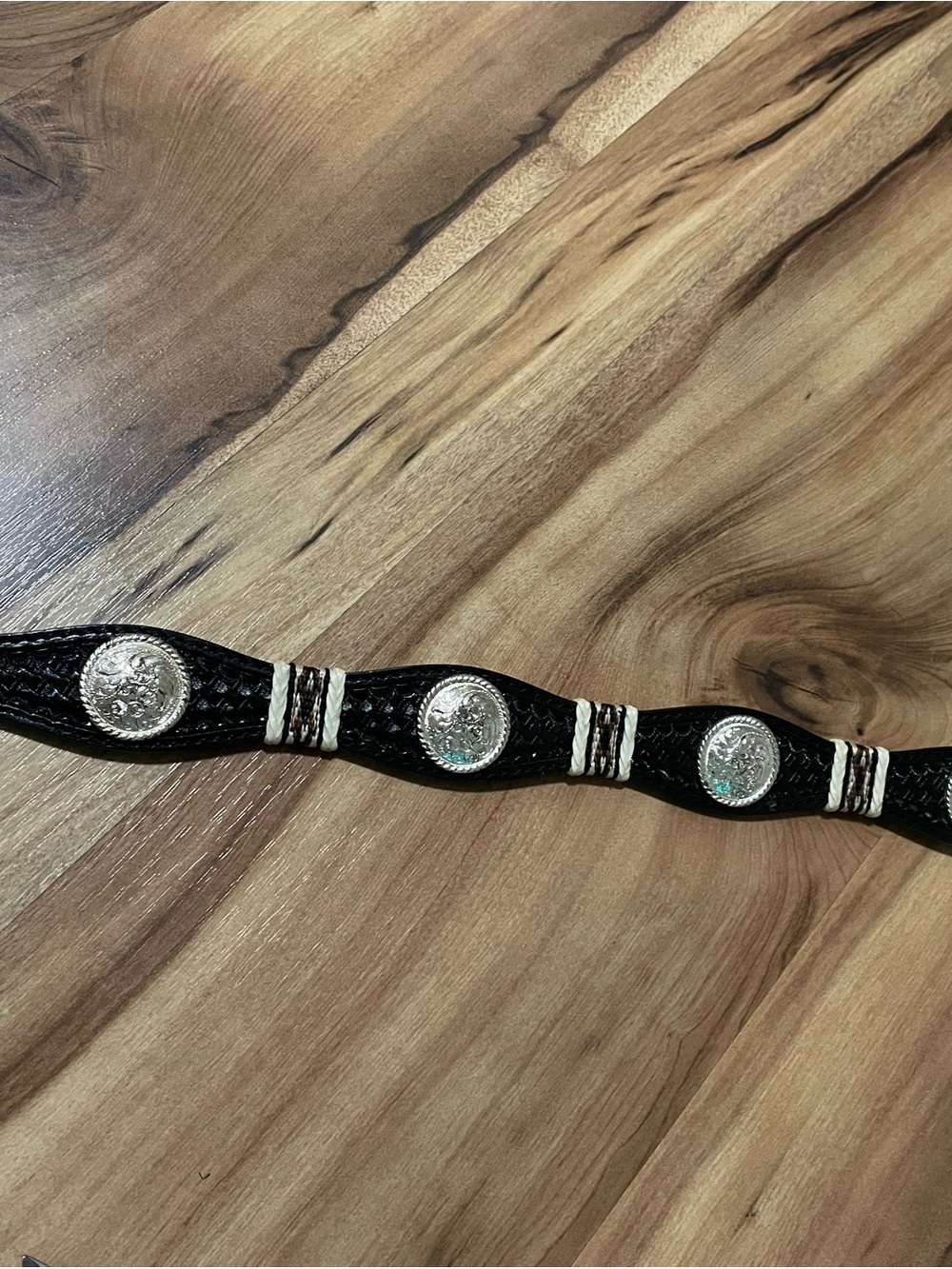 Nocona Womens Black Leather Western Belt with Silver Conchos & Whipstitch - Picture 7 of 14
